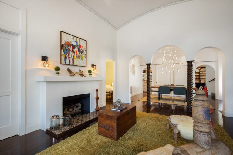 953 N Edinburgh-11