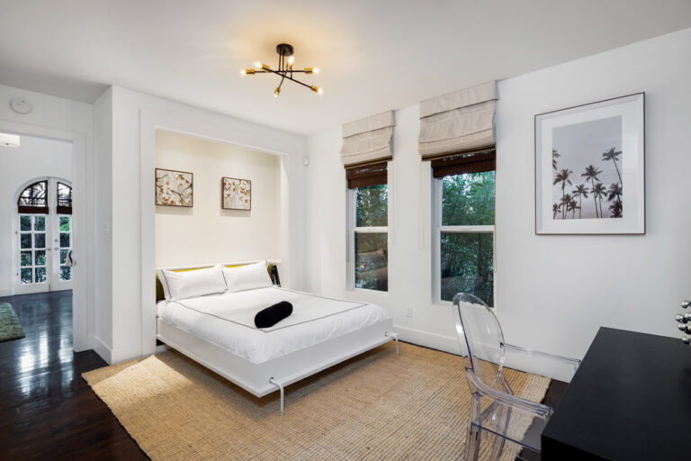 953 N Edinburgh-39