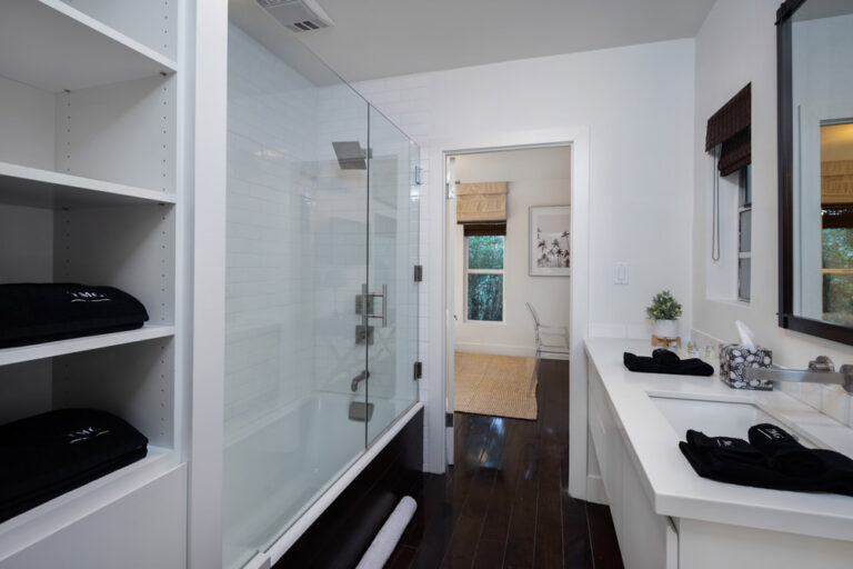 953 N Edinburgh-42
