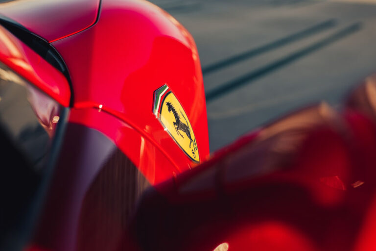 FerrariF8-12