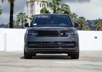 Range Rover V8 First Edition