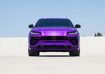 lambo-urus-purple